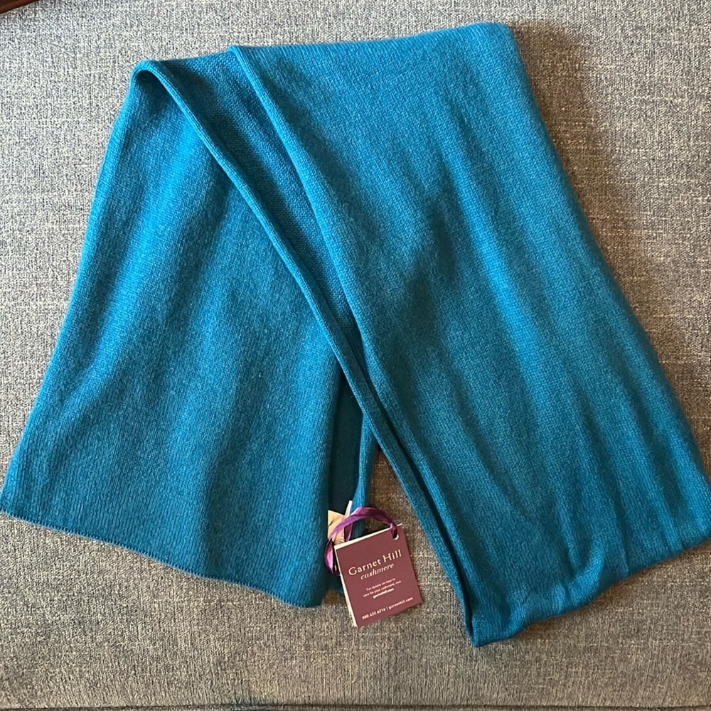 *NWT* Garnet Hill Teal Cashmere Scarf
